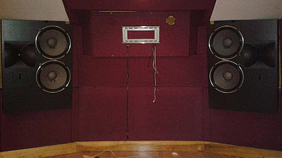 Entkerntes Studio