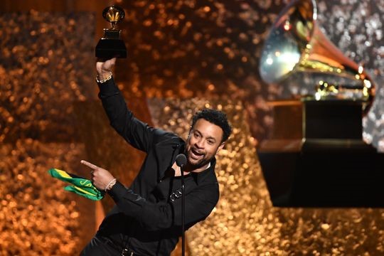 Shaggy_Grammy_II.jpg  